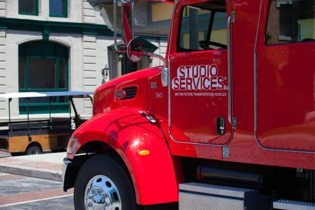 What Injured Truckers in the San Fernando Valley Need to Know About Compensation