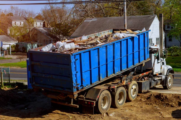 Right Junk Removal Team by Your Side 