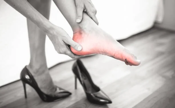 What’s Causing That Stabbing Heel Pain—and What Actually Helps