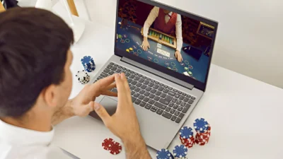 Engaging Online Gaming Experience