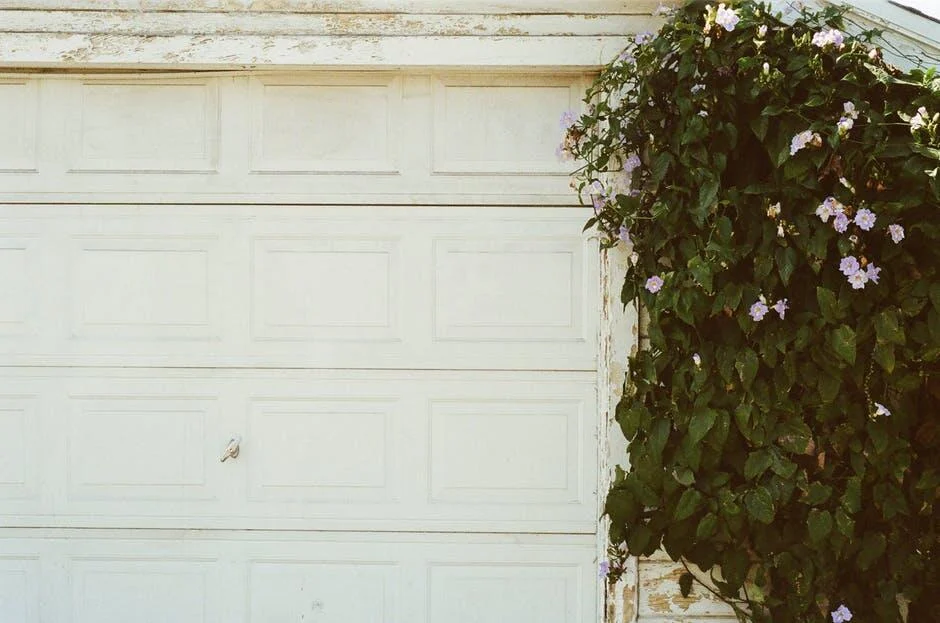 Choosing the Right Garage Door