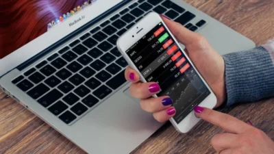 Linguistic Approach to Money Management